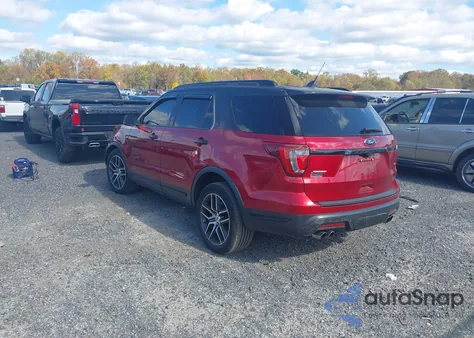 2018 Ford Explorer Sport z USA, uszkodzony, nr VIN 1FM5K8GT9JGB14548